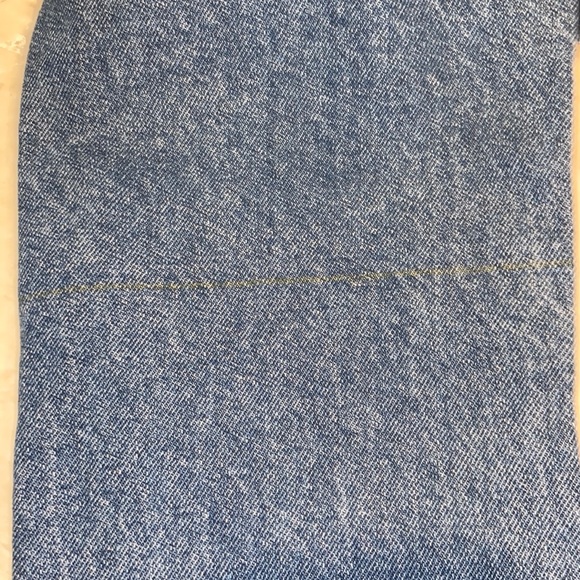 Women’s bp high waisted embroidered mom jean. Size 28. - Picture 16 of 16